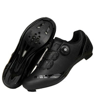 Black – sole with automatic studs